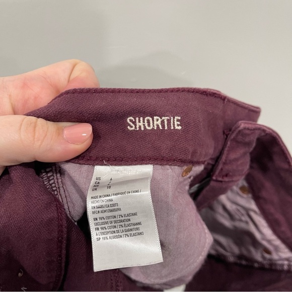 American Eagle Shortie Shorts Distressed Size 6 Red Cutoff - Picture 7 of 9